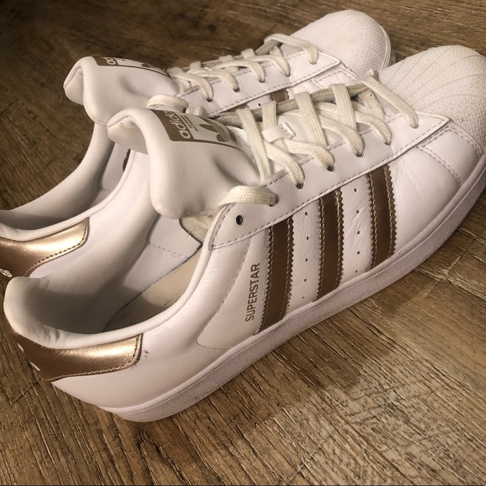 Adidas White & Gold Superstar Kicks